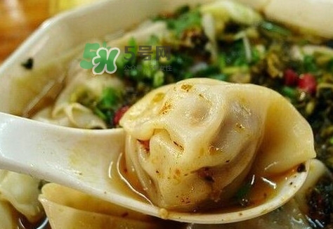 抄手是什么？抄手為什么叫抄手