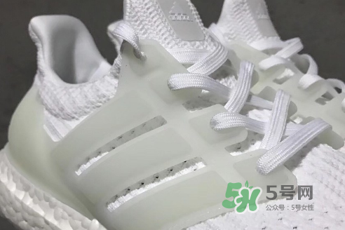 adidas ultraboost 4.0全白夜光配色實(shí)物怎么樣？
