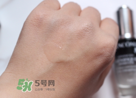 蘭蔻小黑瓶安瓶有效嗎？蘭蔻小黑瓶安瓶精華使用心得