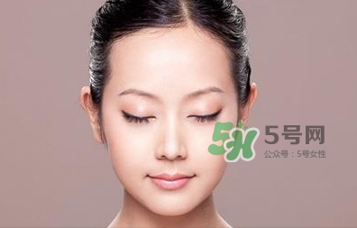 油性皮膚可以用橄欖油嗎？橄欖油擦臉有什么好處？