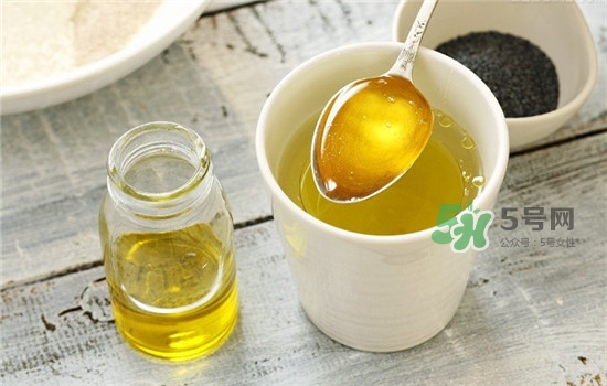 橄欖油白糖面膜怎么做？橄欖油加白糖面膜的功效