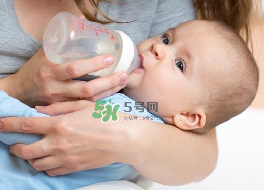 母乳和奶粉能混在一起吃嗎？母乳和奶粉混合喂養(yǎng)好嗎？