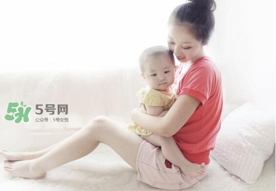 分娩后體重減多少正常？生完孩子后體重會下降多少？
