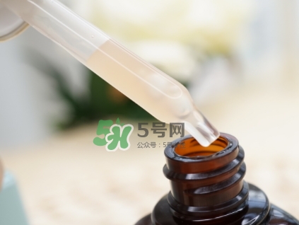 小棕瓶和紅腰子哪個(gè)好？小棕瓶和紅腰子對(duì)比