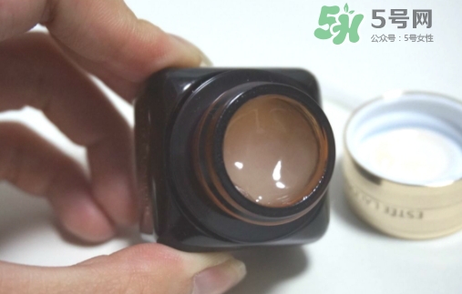 小棕瓶和百優(yōu)眼霜哪個好？小棕瓶眼霜和百優(yōu)眼霜對比
