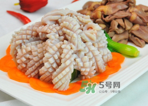 焯魷魚是冷水還是開水？魷魚為什么要焯水