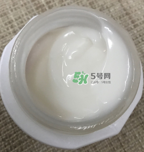 薇姿水光煥白乳霜怎么樣？薇姿水光煥白乳霜好用嗎？