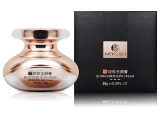 夢(mèng)詩(shī)麗天璽瓊珍玉顏膏怎么樣？夢(mèng)詩(shī)麗天璽膏有激素嗎？