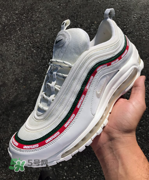 undefeated與nike air max 97聯(lián)名白色款什么時候發(fā)售_實物怎么樣？
