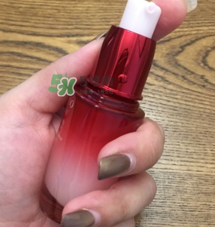 資生堂紅妍肌活精華露怎么用？資生堂紅妍精華使用方法