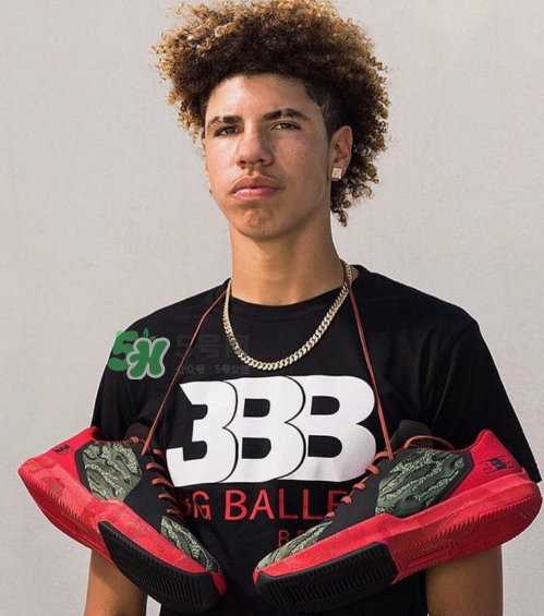 球哥品牌bbb lamelo ball首款個(gè)人簽名球鞋mb1多少錢(qián)？