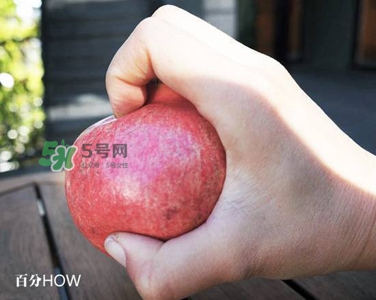 石榴怎么剝方便？怎么快速剝石榴？