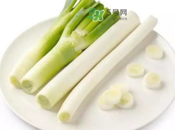 大蔥怎么去除農(nóng)藥殘留？大蔥怎么清洗干凈