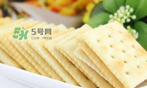 孕婦能吃蘇打餅干嗎？孕婦吃蘇打餅干好嗎？