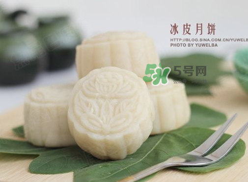 冰皮月餅皮太黏怎么辦？冰皮月餅粘手怎么回事？