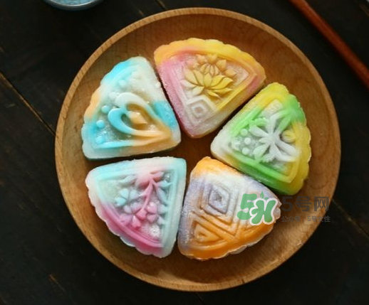吃冰皮月餅長(zhǎng)胖嗎？冰皮月餅的熱量高嗎？