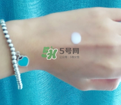 olay小白瓶有哪些版本？olay小白瓶版本區(qū)別