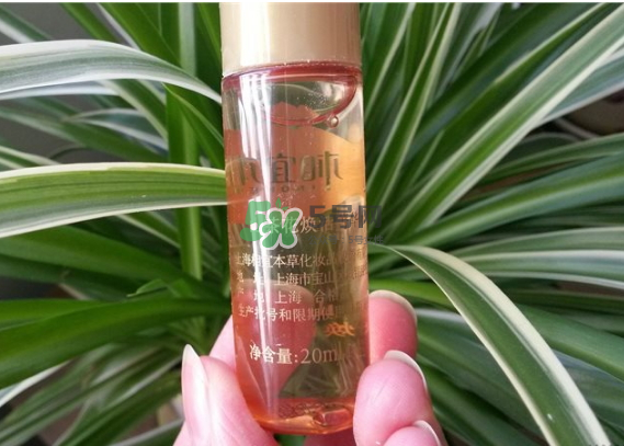 相宜本草山茶花系列怎么樣？相宜本草山茶花系列適合什么年齡？