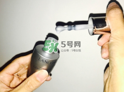 蘭蔻小灰瓶怎么用？蘭蔻小灰瓶眼部精華使用方法