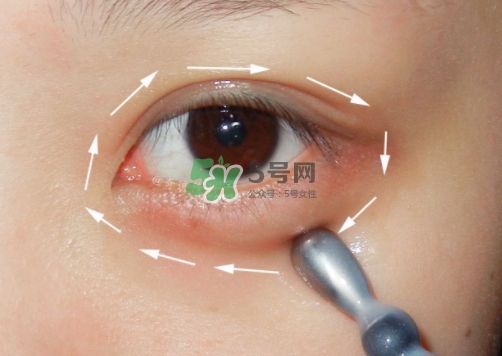 蘭蔻小灰瓶和小黑瓶哪個好？蘭蔻小灰瓶和小黑瓶對比