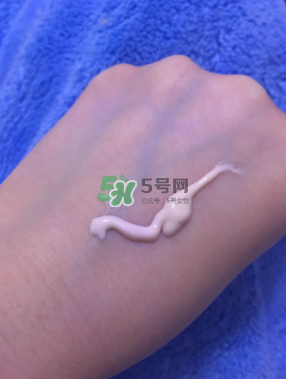 希思黎毛孔緊致無瑕精華露好用嗎_怎么樣？