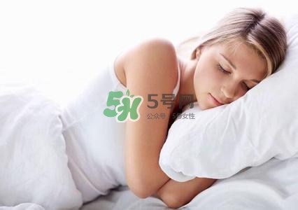 孕婦睡姿會(huì)影響寶寶嗎？孕婦睡姿對(duì)寶寶的影響