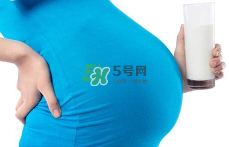 孕婦奶粉和普通奶粉的區(qū)別  懷孕必須喝孕婦奶粉嗎？