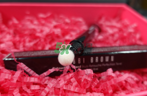 bobbi brown氣墊修顏棒怎么樣？芭比波朗氣墊修顏棒好用嗎？