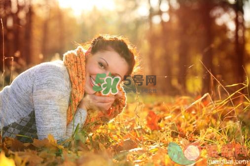 女人秋冬怎么進(jìn)補(bǔ)？女人秋季如何養(yǎng)生？