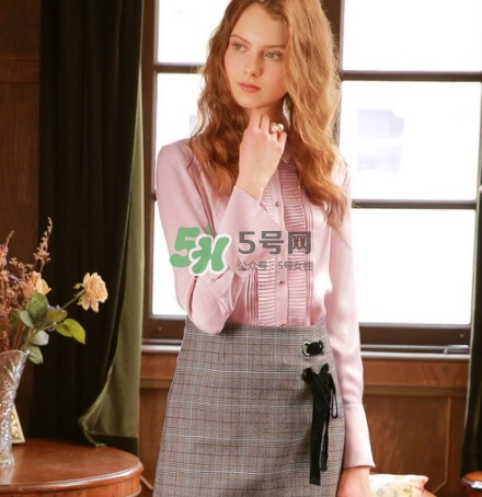 10月份穿什么衣服合適？十月份穿長(zhǎng)袖還是短袖
