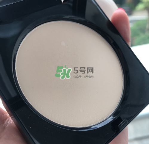 bobbi brown粉餅多少錢？芭比波朗粉餅價(jià)格