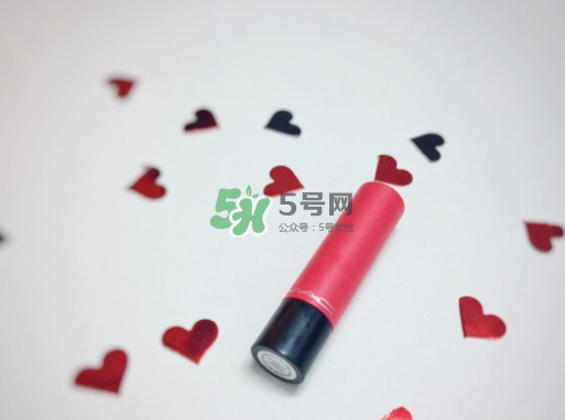 mac油畫(huà)棒唇膏怎么用？mac魅可油畫(huà)棒唇膏真假鑒別