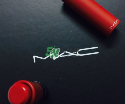 mac油畫(huà)棒唇膏怎么用？mac魅可油畫(huà)棒唇膏真假鑒別