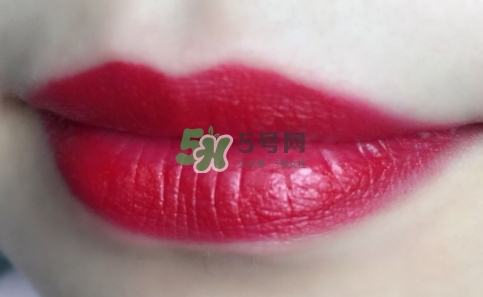 mac油畫(huà)棒唇膏怎么用？mac魅可油畫(huà)棒唇膏真假鑒別