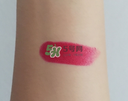 mac油畫(huà)棒唇膏怎么用？mac魅可油畫(huà)棒唇膏真假鑒別