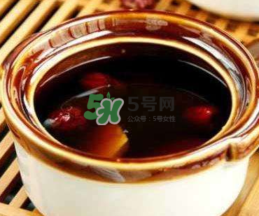 男人能喝紅糖水嗎？男人喝紅糖水有什么好處？