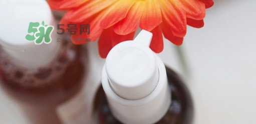 科顏氏金盞花潔面啫喱好用嗎？金盞花潔面是氨基酸嗎？