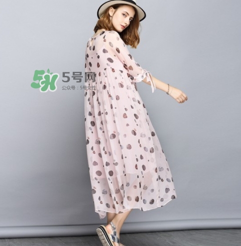 十月份去三亞穿什么衣服？10月份去三亞穿衣搭配