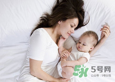 破腹產(chǎn)多久可以喂養(yǎng)母乳？破腹產(chǎn)惡露多久后干凈算正常
