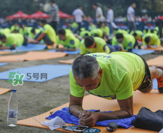 平板支撐會影響長高嗎？做平板支撐會不會長不高？
