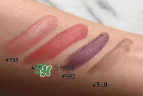 迪奧夾心999多少錢？迪奧夾心999口紅專柜價格