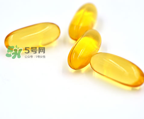魚肝油可以空腹吃嗎？空腹可以吃魚肝油嗎？
