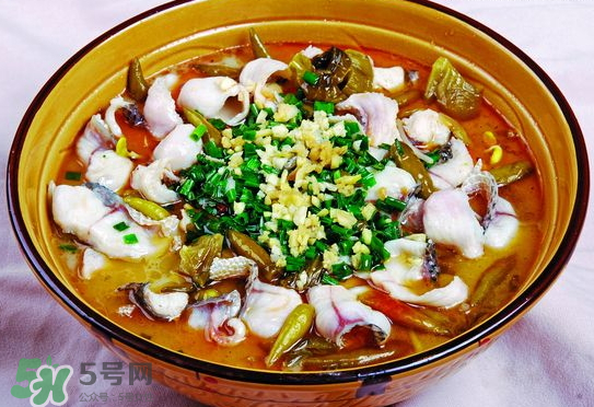 黑魚(yú)可以做酸菜魚(yú)嗎？黑魚(yú)做酸菜魚(yú)好吃嗎？