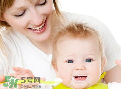 哺乳期來(lái)例假奶水會(huì)變少嗎？哺乳期來(lái)月經(jīng)奶水減少怎么辦？