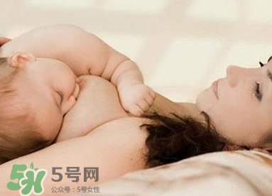 哺乳期來(lái)例假奶水會(huì)變少嗎？哺乳期來(lái)月經(jīng)奶水減少怎么辦？