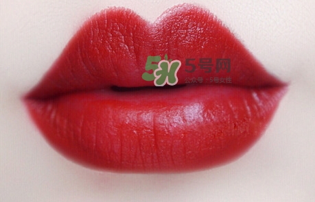 迪奧999金屬色怎么樣？迪奧999金屬色和滋潤和啞光對比