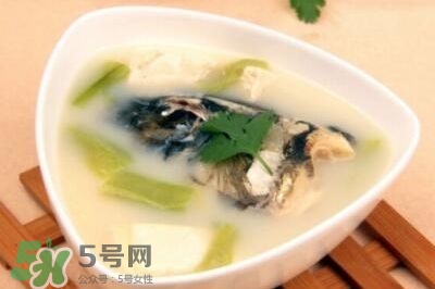 產婦鯽魚湯什么時候喝？產婦鯽魚湯放調料嗎？