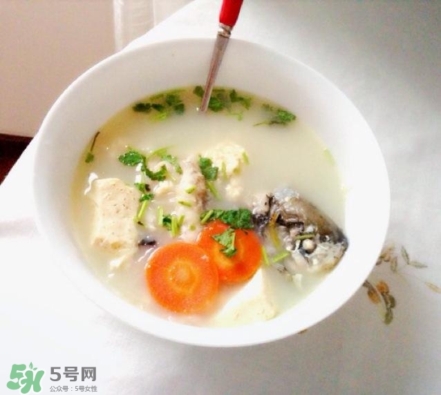 鯽魚湯怎么去腥味？鯽魚湯熬多長時(shí)間最好？