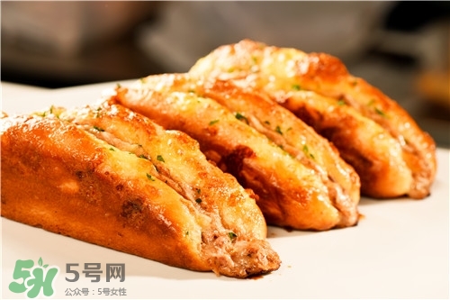 早餐吃面包會(huì)胖嗎？早餐吃面包好不好？