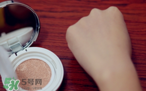 美康粉黛氣墊bb怎么樣？美康粉黛氣墊bb毀容
